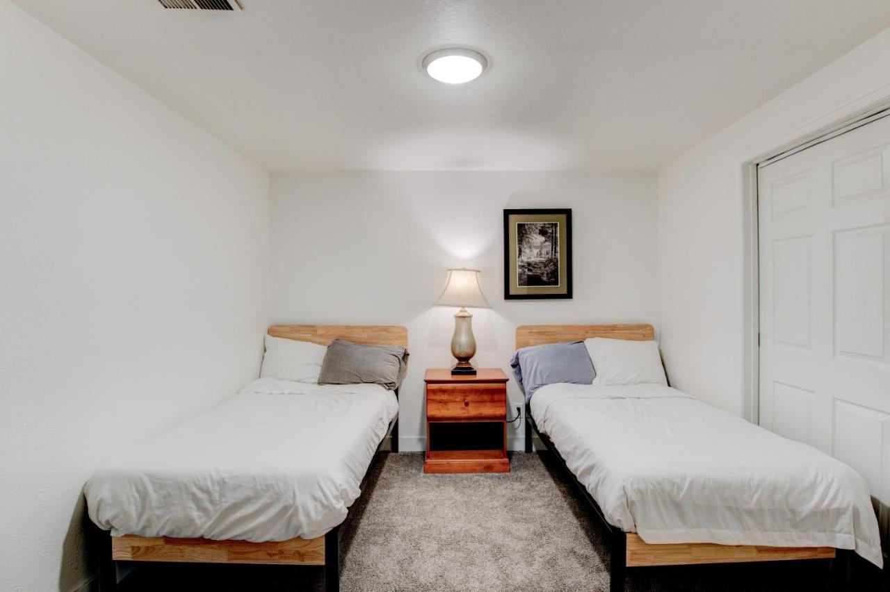 Modern Private Whole Unit 4 Bedroom Guest Suite King Bed Salt Lake City Extérieur photo